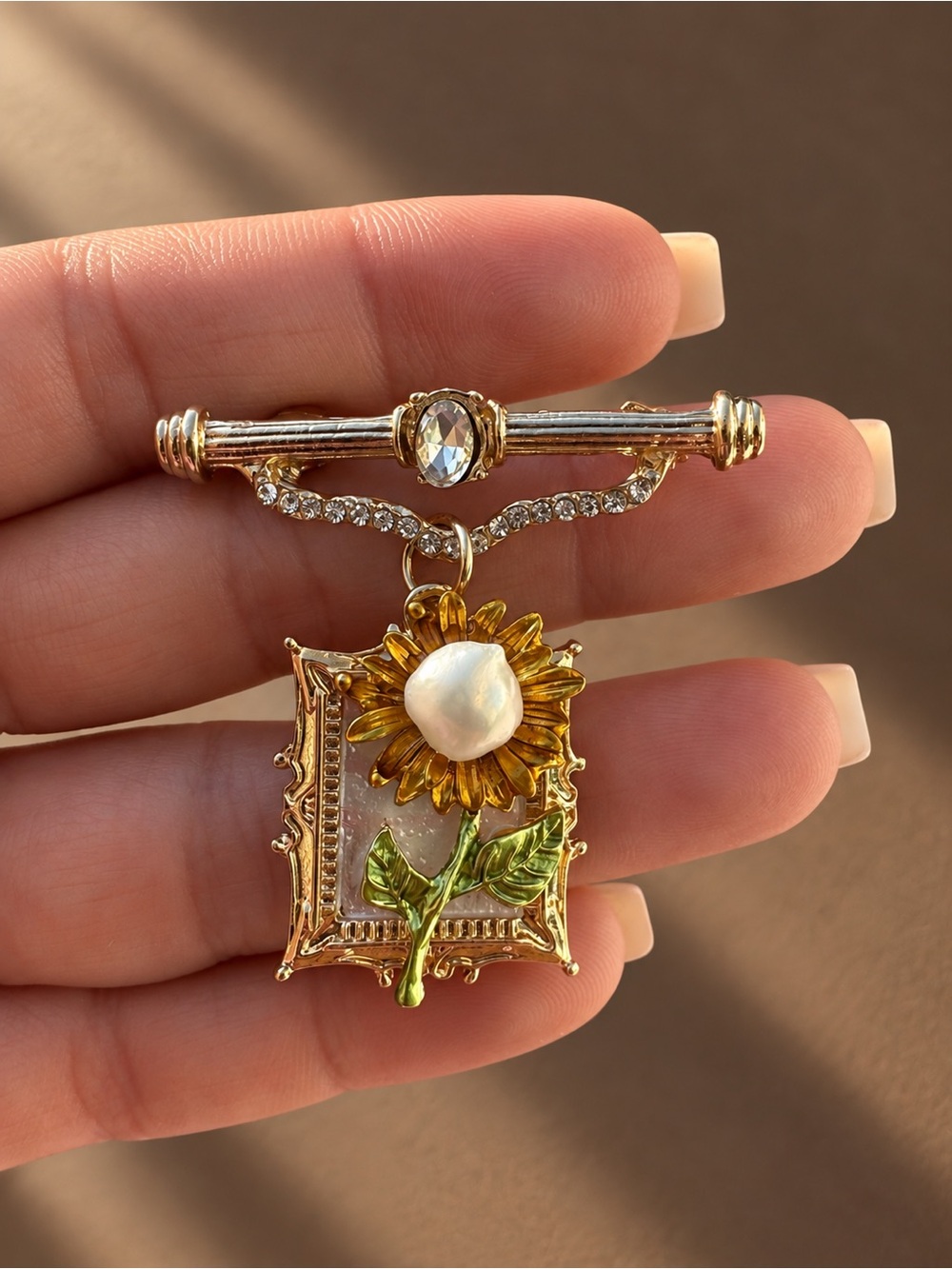 Gold Sunflower Pearl Pendant Brooch